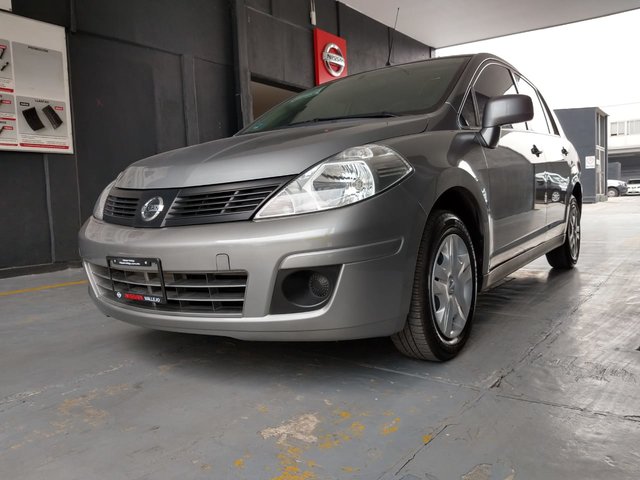 Nissan tiida 2018